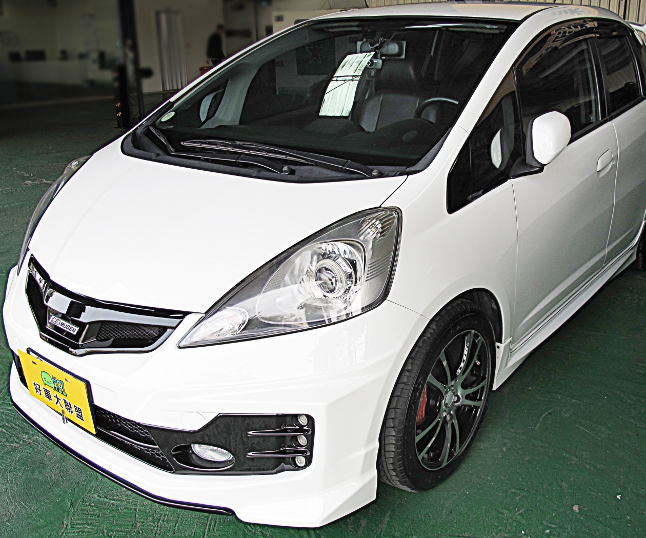 HONDA FIT