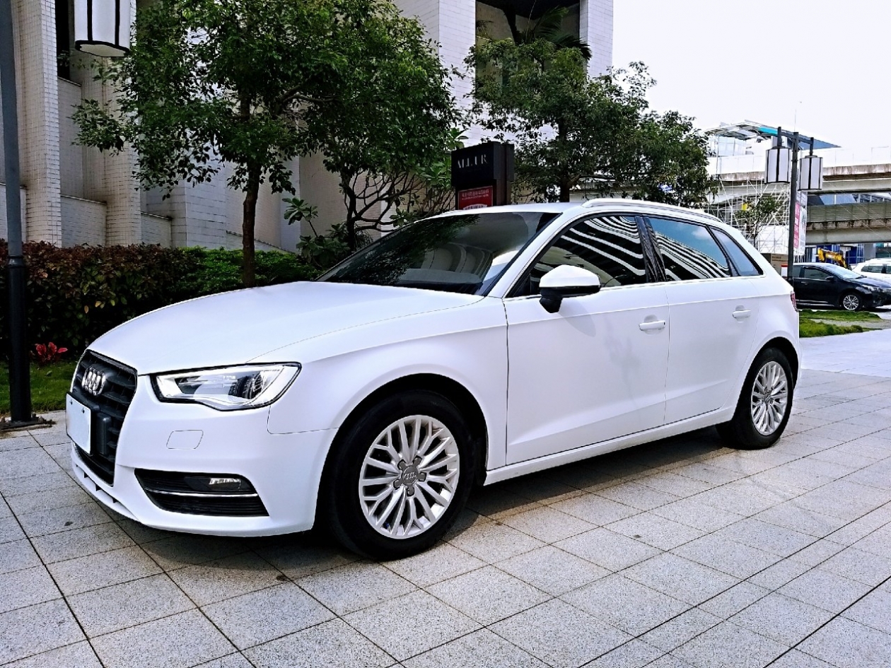 品川車庫 2015 AUDI 奧迪 A3 Sportback