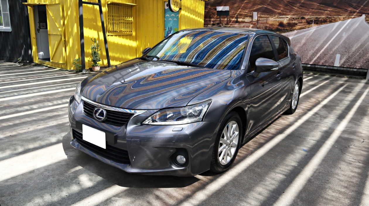 2011年 Lexus CT200h 灰色 凌志中古車