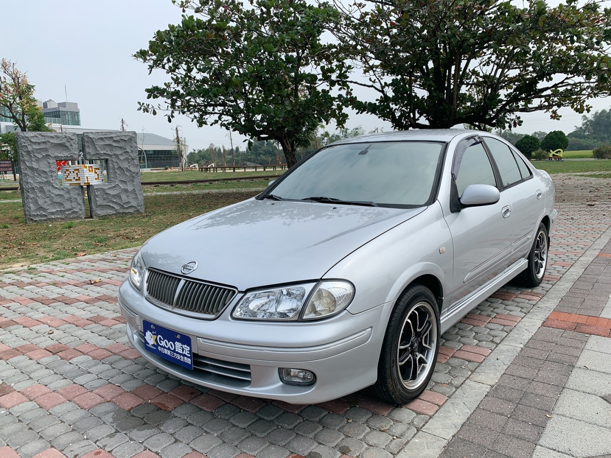 2002 NISSAN SENTRA 1.8