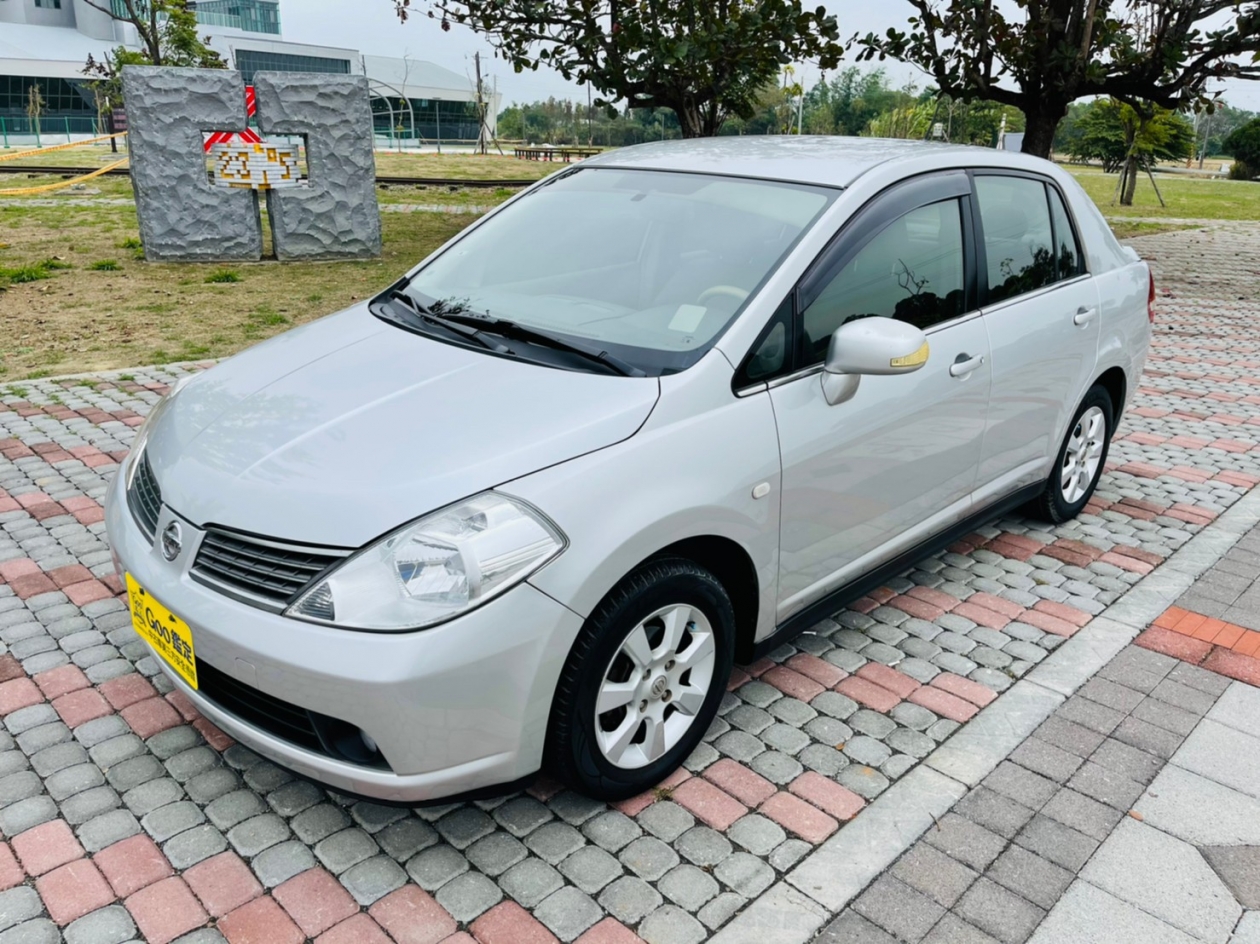 2008 Nissan TIIDA 4D 1.8 L