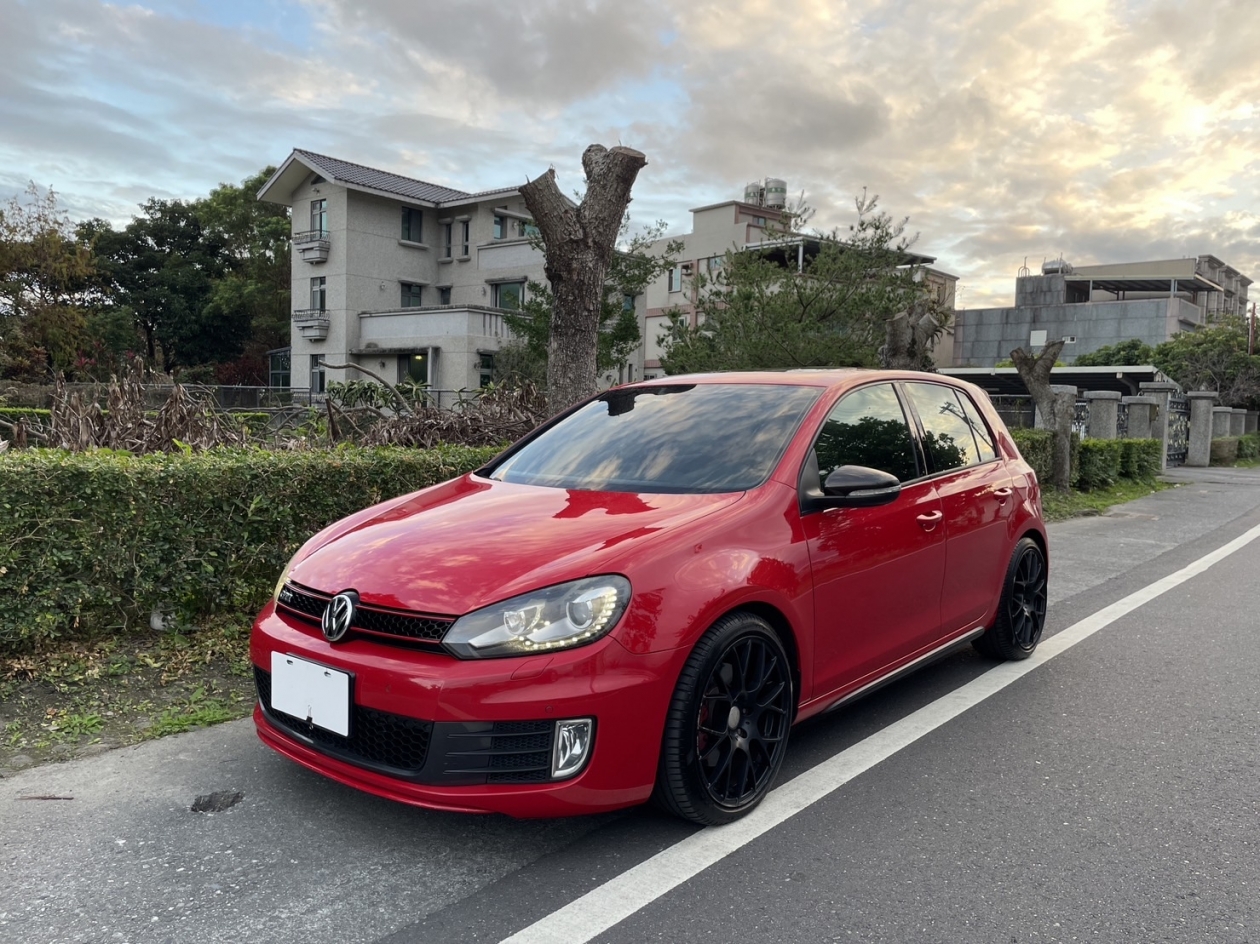 2011 VOLKSWAGENGTI GOLF TSI