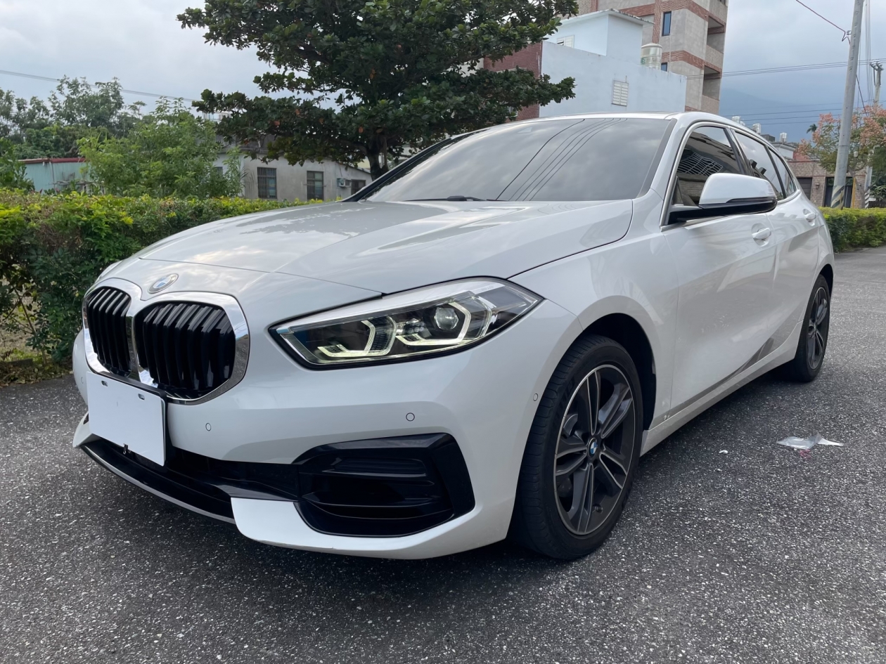 2019 BMW 118i